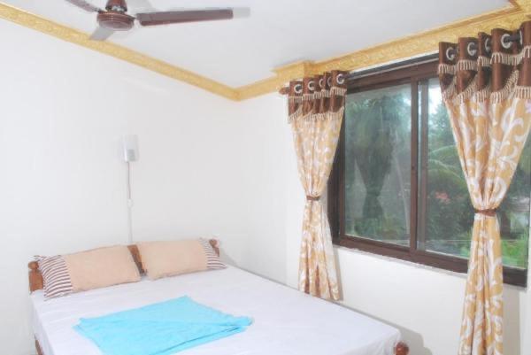 Calangute Beach Side Hotel מראה חיצוני תמונה